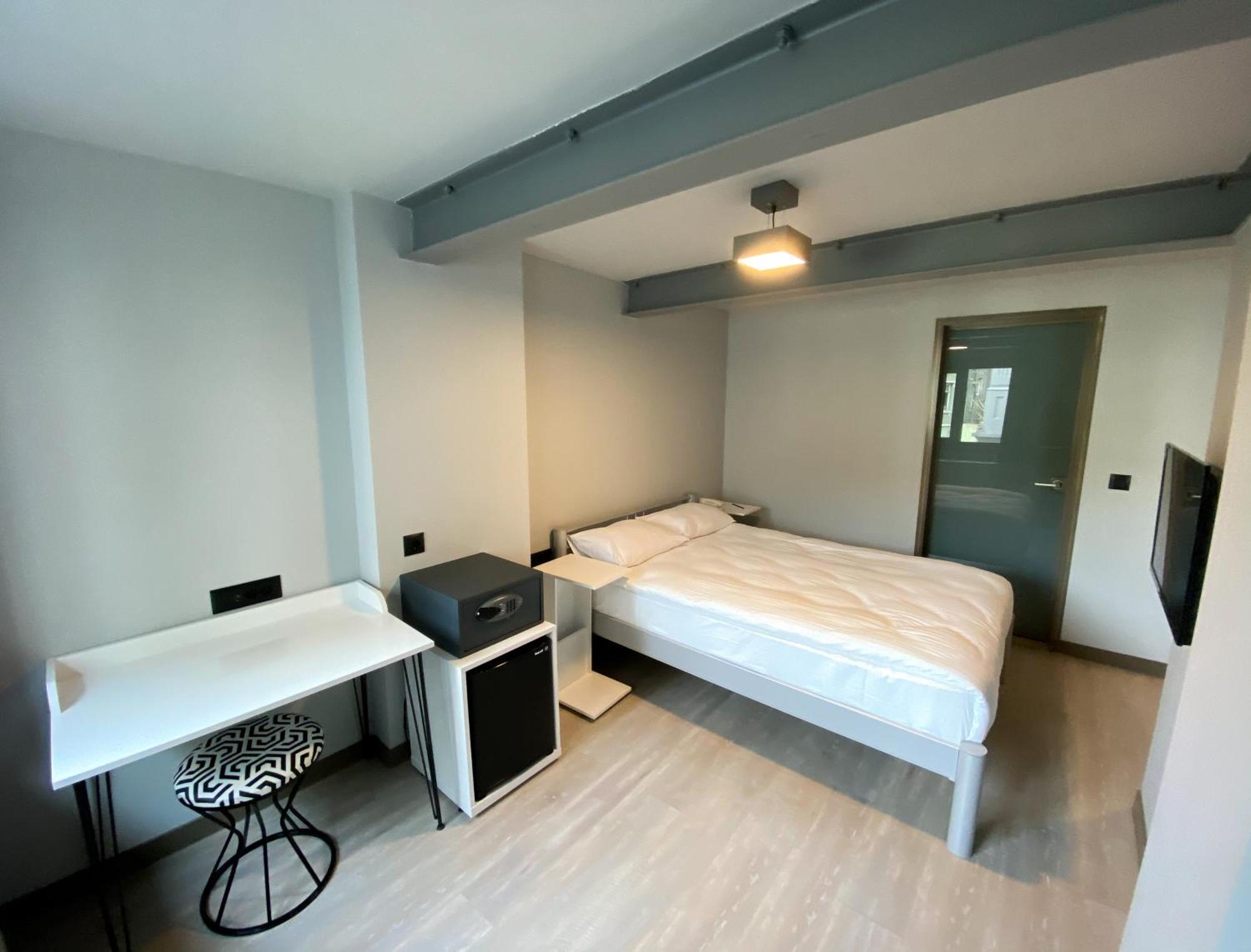 Eresin Hotels Express Istanbul Exterior photo